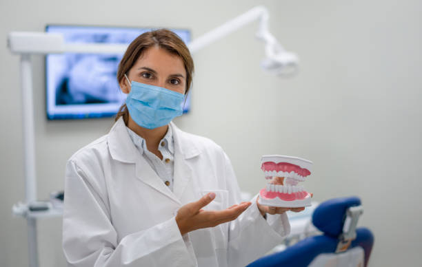 Best Emergency Cosmetic Dentistry (e.g., broken veneers) in New City, NY